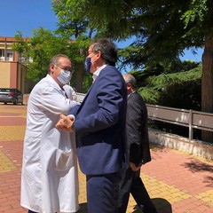 Il ministro Boccia in visita all'ospedale di Bisceglie