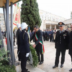 Cerimonia nella giornata del ricordo del ricordo dei caduti militari e civili nelle missioni internazionali per la pace