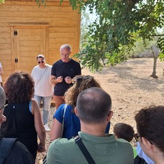 L Ape F A inaugurato l apiario olistico a Bisceglie