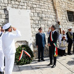 L'omaggio di Bisceglie ai Caduti della Corazzata Roma