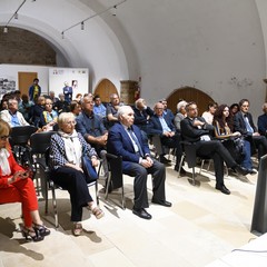 A Bisceglie installate 18 paline multimediali grazie al Rotary Club