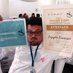 Francesco Losapio - Il 28enne chef biscegliese, anima del ristorante dello Sporting Club di Trani. ha vinto l'edizione 2017 dell'Eraclio d'Oro