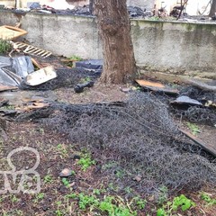 Incendio nella sede della Caritas