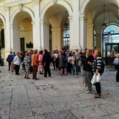 Pubblico al Palazzo Ateneo Bari