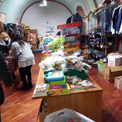 Bisceglie, la Befana alla Caritas