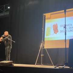 Intervento musicale e poetico a cura di Vincenzo Mastropirro