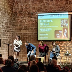 Presentazione Partenope plurale Deborah Divertito e Angelo Orefice novembre