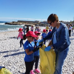 pulizia spiagge Caputi