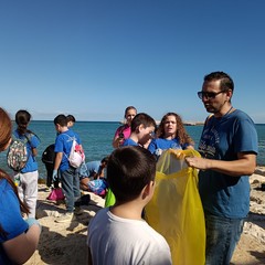 pulizia spiagge Caputi