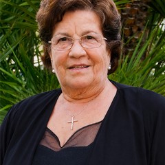 LUCIA  MASTRODONATO