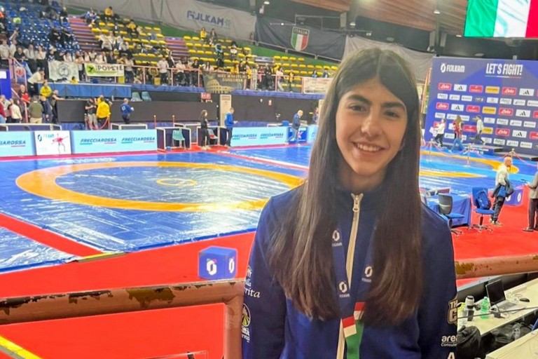 Greta Monopoli vicecampionessa italiana Under 15 di lotta libera