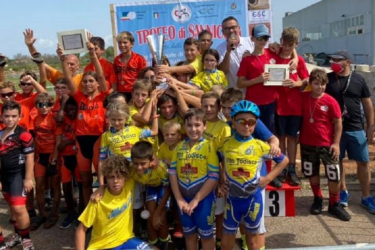 I Giovanissimi della Ludobike Bisceglie sul podio di Sannicola