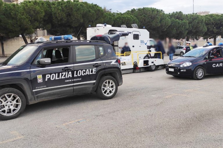 Bisceglie, controlli di Polizia Locale e Carabinieri sulle bici elettriche
