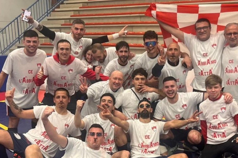 La festa della Diaz Bisceglie dopo la conquista della Serie A2