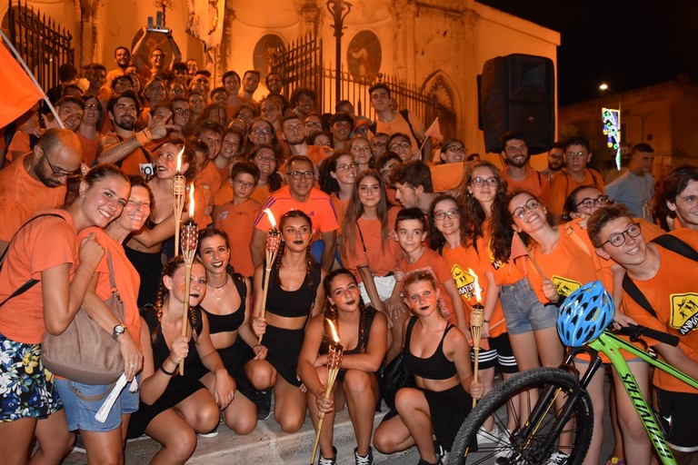 La squadra della parrocchia Santa Maria di Costantinopoli vincitrice del Palio della Quercia 2018. <span>Foto Luca Ferrante</span>