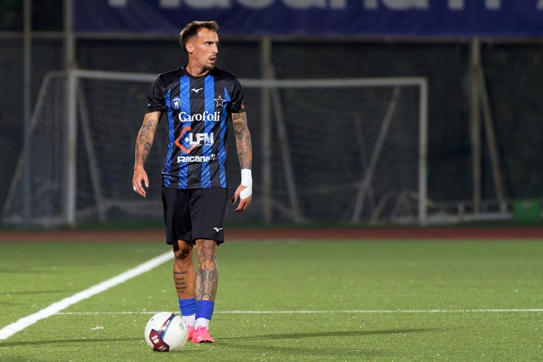 Adrian Castro, Bisceglie Calcio. <span>Foto Emmanuele Mastrodonato</span>