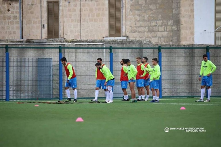 L'Unione Calcio Bisceglie durante un allenamento. <span>Foto Emmanuele Mastrodonato</span>