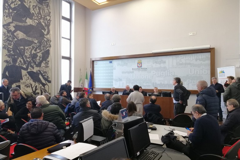 Crisi del comparto pesca, Bisceglie all'assemblea in regione