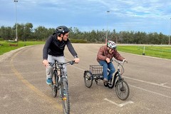 "Move on bike": a Bisceglie la biciclettata diventa strumento di inclusione, autonomia e libertà