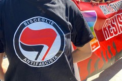 «Se c’è un nuovo fascismo c’è anche una nuova Resistenza»: Bisceglie celebra il 25 Aprile - LE FOTO