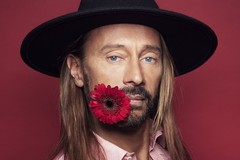 Bob Sinclar in consolle al DF Theatre di Bisceglie con il Pop Fest