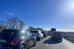 Traffico sulla SS16 bis, all'altezza di Bisceglie centro