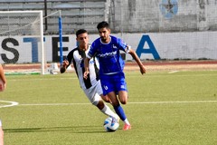 Unione ribaltata dallo Squinzano che resta in vetta alla classifica