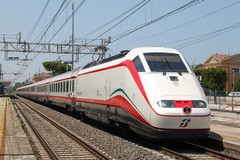 Incidente ferroviario a Francavilla al Mare: treni a lunga percorrenza sospesi