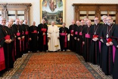 Visita ad limina Apostolorum, i Vescovi delle diocesi pugliesi hanno incontrato Papa Francesco