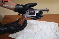 Possesso illegale di arma da fuoco, biscegliese ai domiciliari