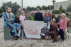 Il circolo Arci ripulisce la rotonda della legalità