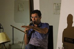 Giulio Di Luzio grande protagonista al Chiostro Santa Croce con “Fimmene. Storie di donne e caporali”