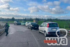 Incidente all'uscita Bisceglie Nord: a contatto due autovetture