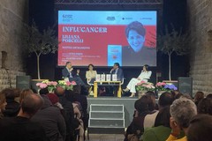 Liliana Porcelli presenta "Influcancer" alle Vecchie Segherie Mastrototaro