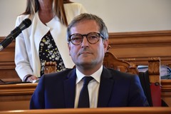 Pd fuori dalla maggioranza, la telegrafica risposta del sindaco Angarano