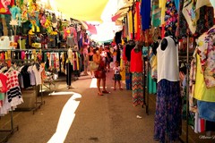 Domenica pre Ferragosto col mercato in zona Seminario