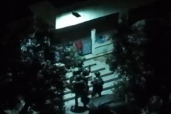 Due latitanti del clan mafioso Capriati arrestati in un casolare di Bisceglie