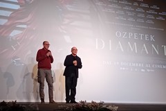 Ferzan Ozpetek incanta il Politeama Italia con il suo nuovo film "Diamanti"