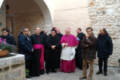 Il vescovo D'Ascenzo e le Caritas di Bisceglie, cronaca di un incontro breve ma intenso