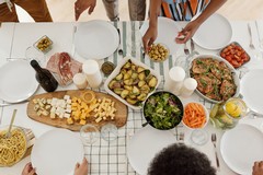 "Un pranzo per tutti, una festa di tutti": l'iniziativa per la festa patronale di Bisceglie