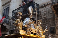 Festa Patronale, le foto della processione dei Busti Argentei dei Santi Martiri