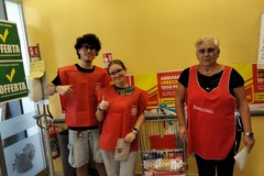 Successo per la raccolta straordinaria di generi alimentari in occasione dell'Addolorata - FOTO