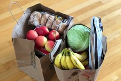 Raccolta alimentare nei supermercati: la Caritas c’è