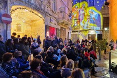 Il Borgo del Natale, in piazza Duomo il coro del quarto circolo "Don Pasquale Uva"