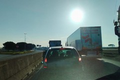Incidente sulla SS 16 bis all'altezza della zona industriale di Molfetta: traffico in tilt