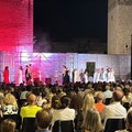 Libri nel Borgo Antico entra nel vivo con la prima serata di conversazioni: attesa per Lino Banfi