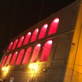 Rosso Adisco sulla facciata di Palazzo San Domenico