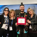 Andiel trionfa a Sanremo: il premio  "Pigro " è suo