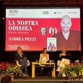 Andrea Pezzi racconta  "La nostra Odissea " alle Vecchie Segherie Mastrototaro - L'INTERVISTA