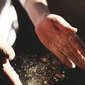 Impastare con amore: un laboratorio di cucina al Centro Diurno Alzheimer a Bisceglie
